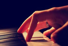 米兰体育：[国际足球]德国杯决赛：莱比锡2-0法兰克福 集锦.